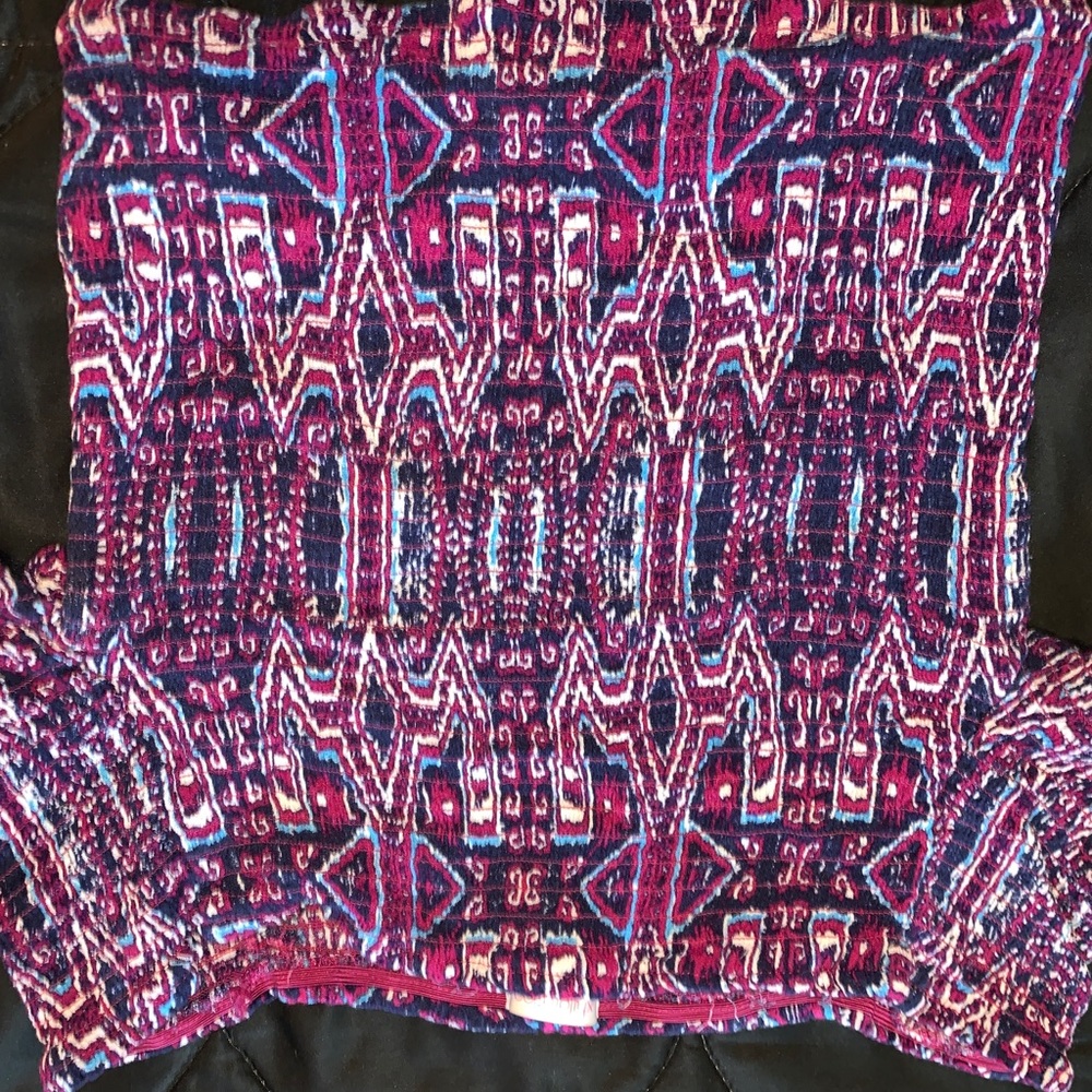 Cropped top off the shoulders top